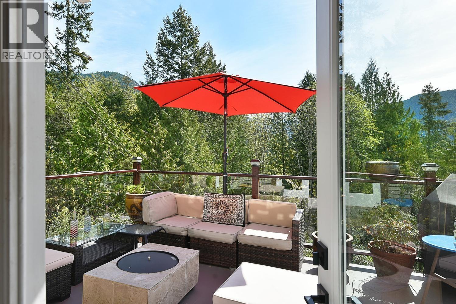 4906 Sinclair Bay Road, Garden Bay, British Columbia  V0N 1S1 - Photo 9 - R3115244