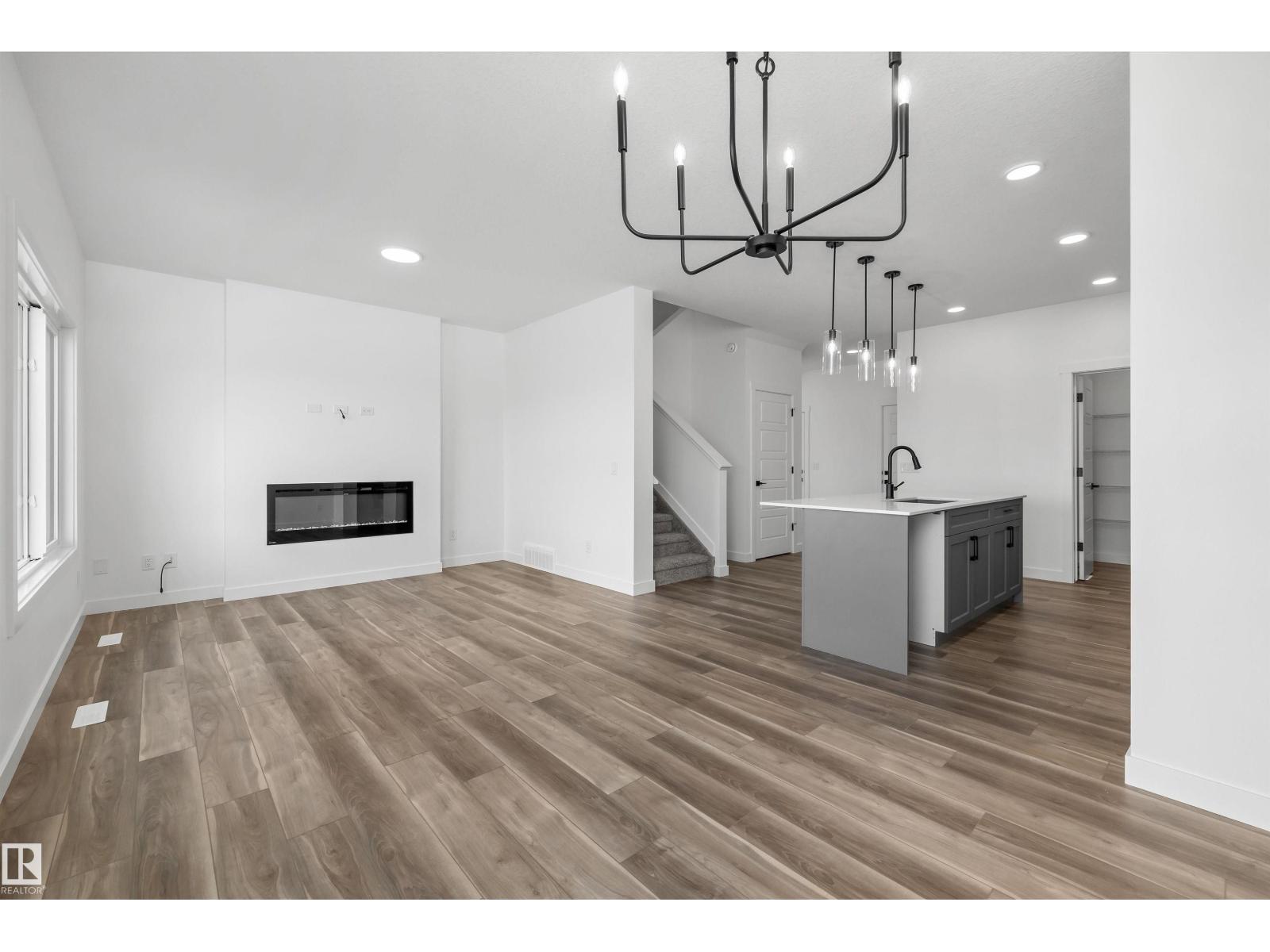 19111 20 Av NW, Edmonton, Alberta  T6M 3E8 - Photo 13 - E4477818