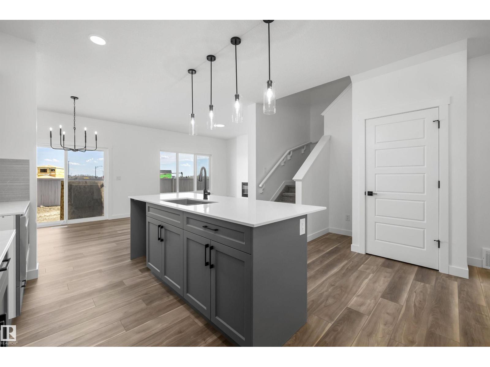 19111 20 Av NW, Edmonton, Alberta  T6M 3E8 - Photo 10 - E4477818