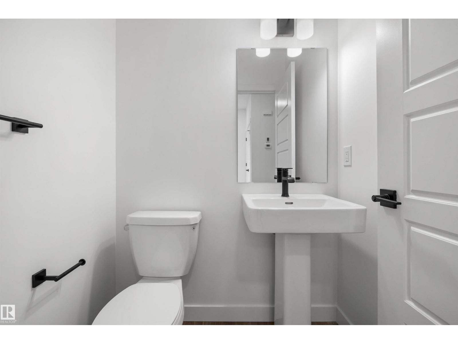 19111 20 Av NW, Edmonton, Alberta  T6M 3E8 - Photo 4 - E4477818