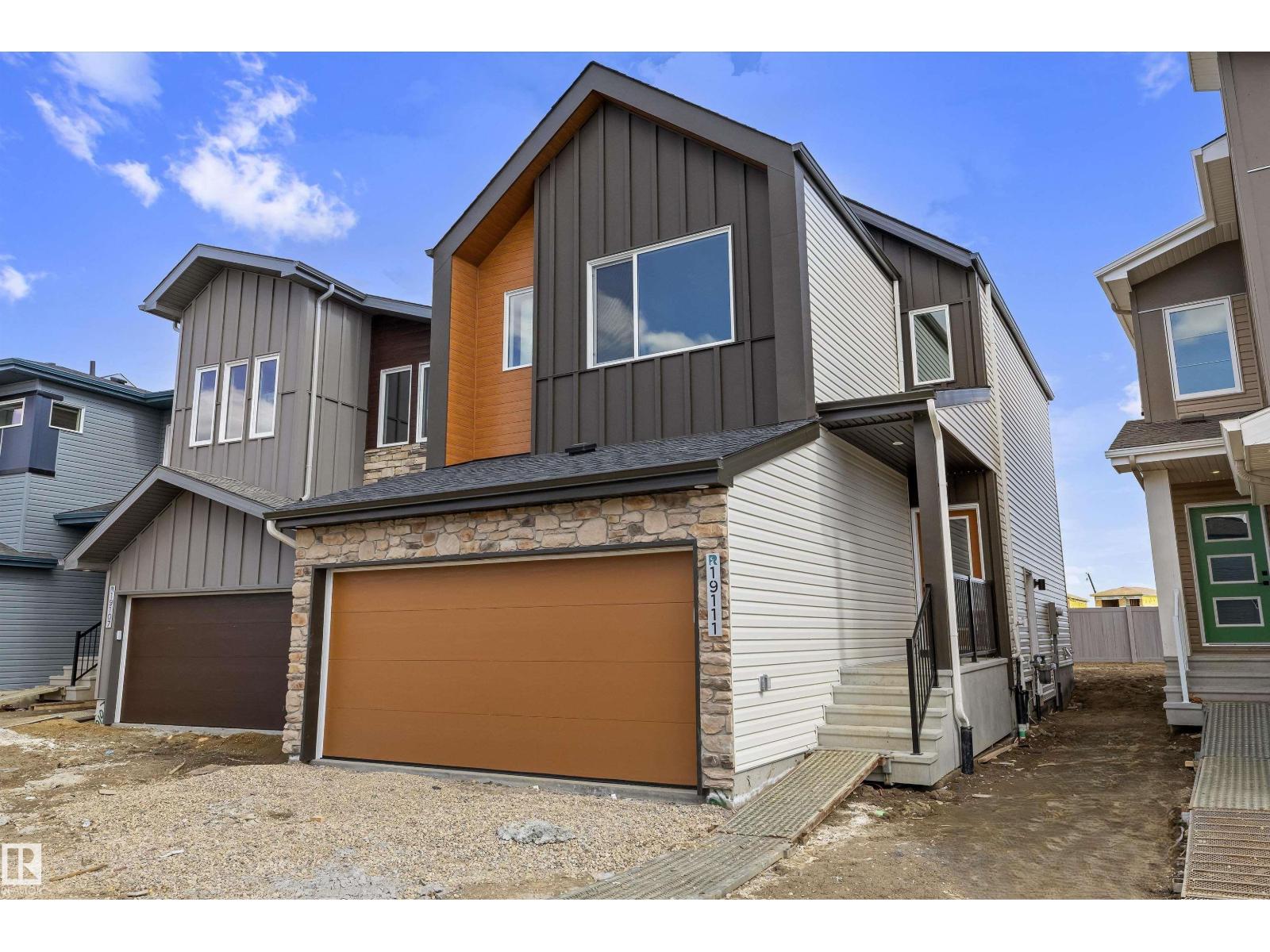 19111 20 Av NW, Edmonton, Alberta  T6M 3E8 - Photo 2 - E4477818