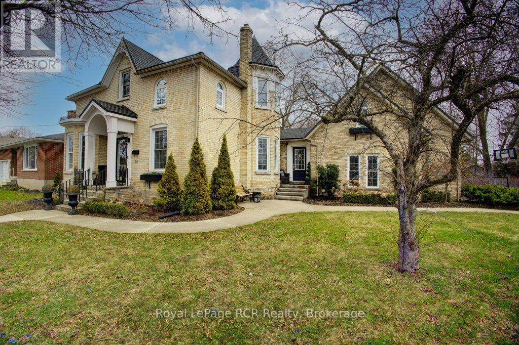 116 WALTON STREET, Wellington North, Ontario