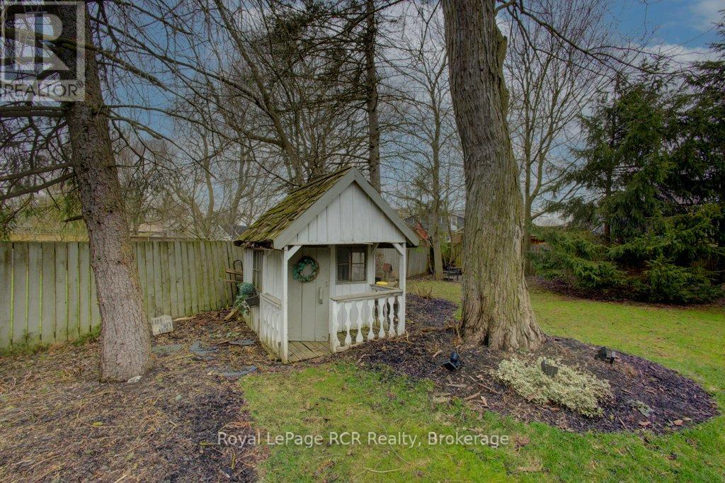 116 Walton Street, Wellington North, Ontario  N0G 1A0 - Photo 37 - X13038070