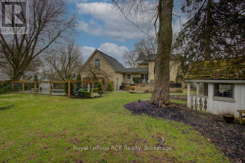 116 Walton Street, Wellington North, Ontario  N0G 1A0 - Photo 38 - X13038070