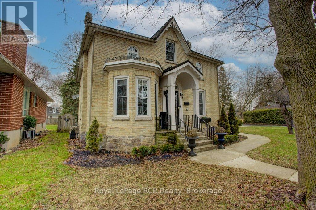 116 Walton Street, Wellington North, Ontario  N0G 1A0 - Photo 4 - X13038070