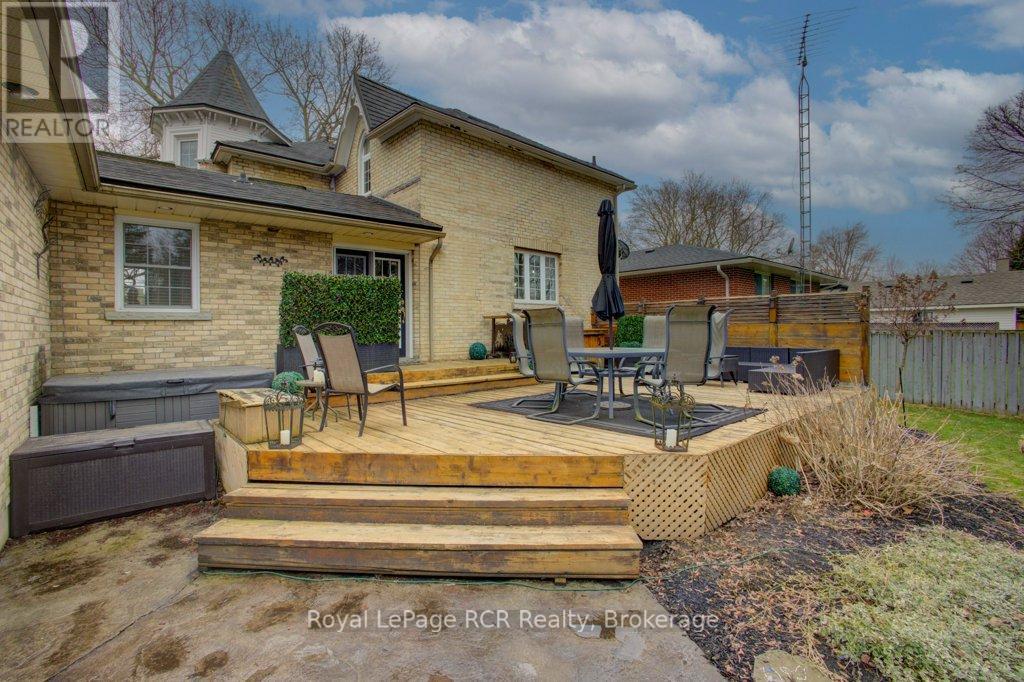 116 Walton Street, Wellington North, Ontario  N0G 1A0 - Photo 42 - X13038070