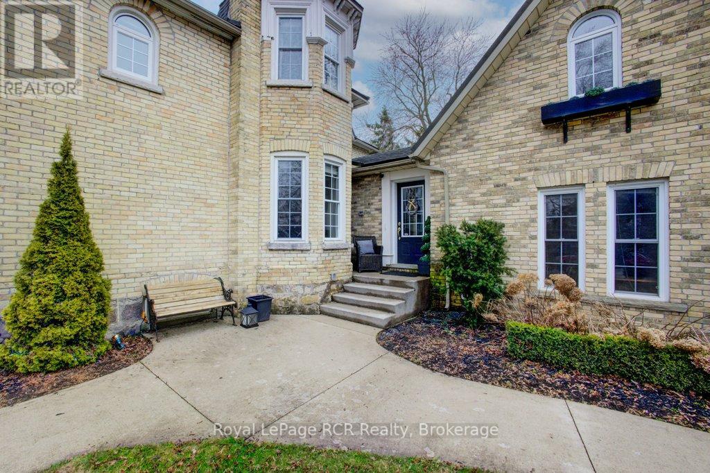 116 Walton Street, Wellington North, Ontario  N0G 1A0 - Photo 6 - X13038070