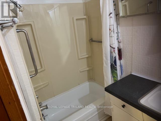 646 Trafalgar Street, London East, Ontario  N5Z 1E4 - Photo 21 - X13038086