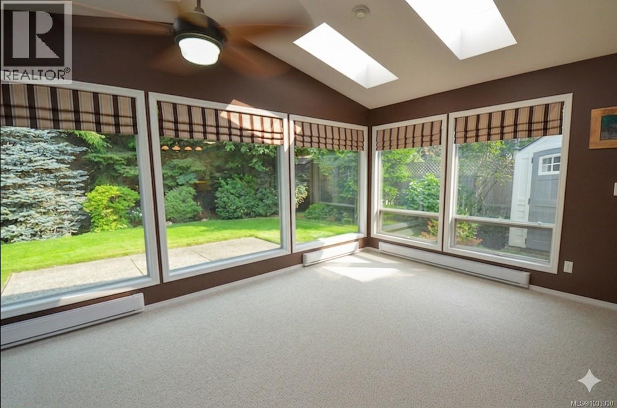 766 Canyon Cres, Qualicum Beach, British Columbia  V9K 1K9 - Photo 12 - 1033300