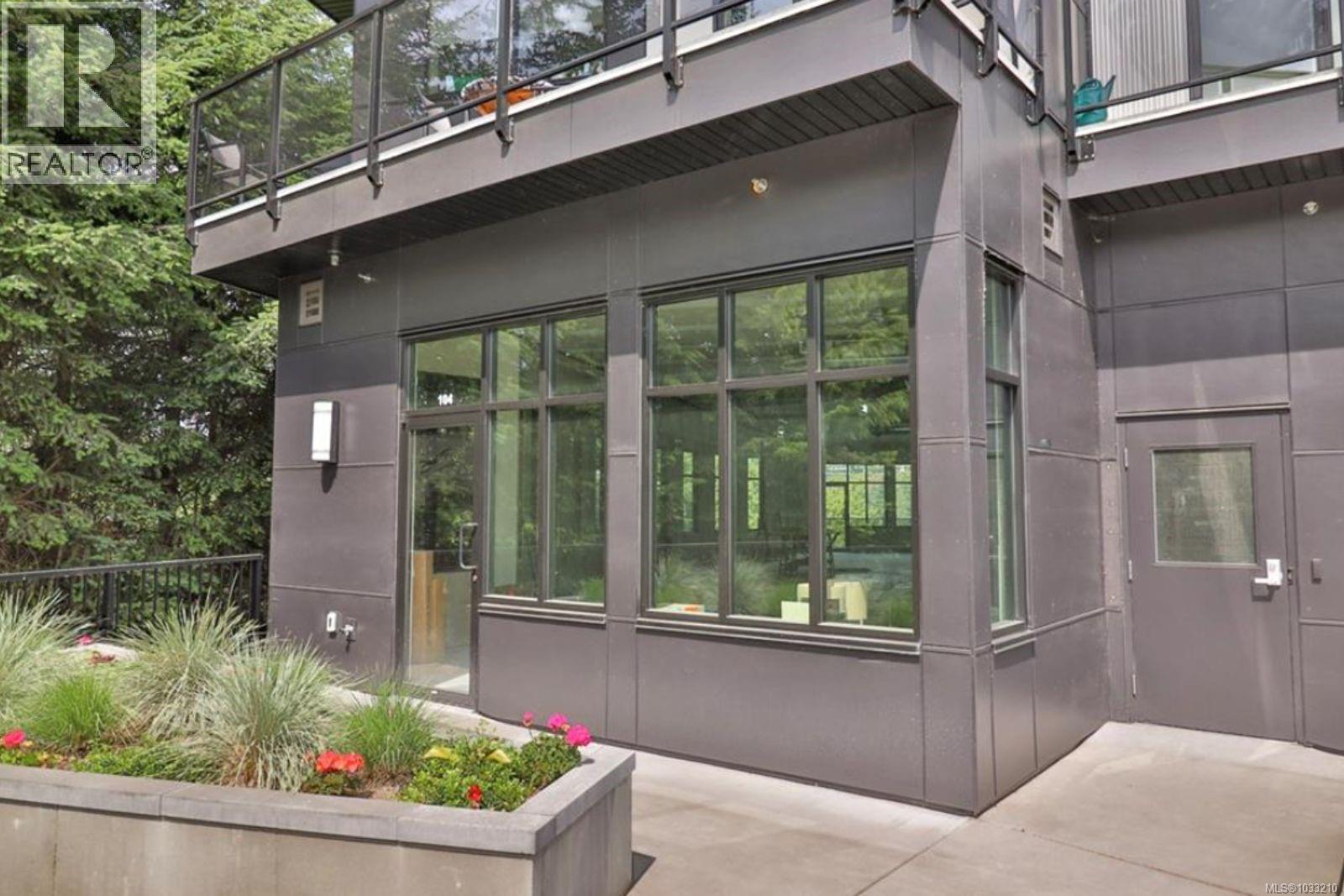 104 4474 Wellington Rd, Nanaimo, British Columbia  V9T 2H3 - Photo 3 - 1033210