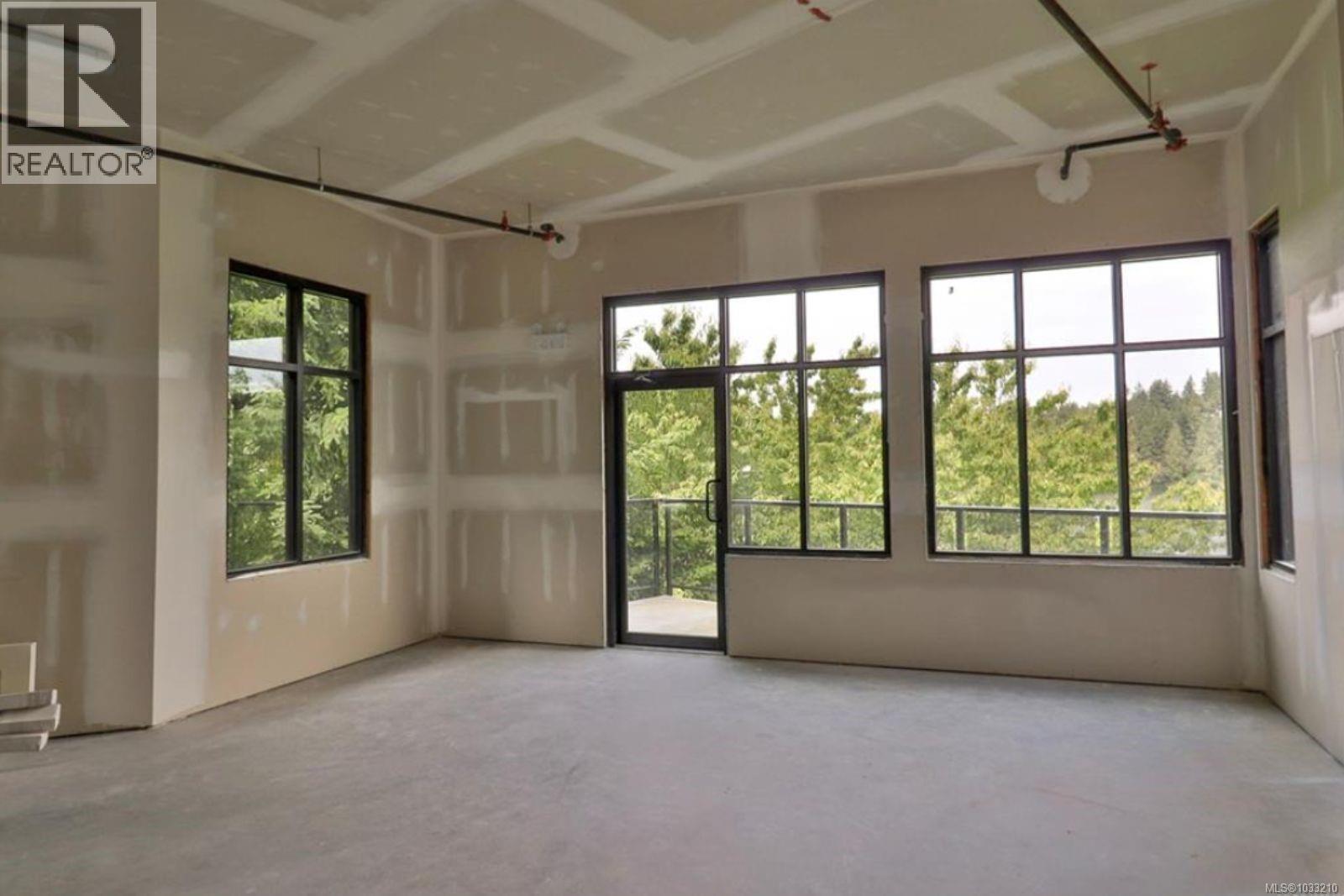 104 4474 Wellington Rd, Nanaimo, British Columbia  V9T 2H3 - Photo 4 - 1033210