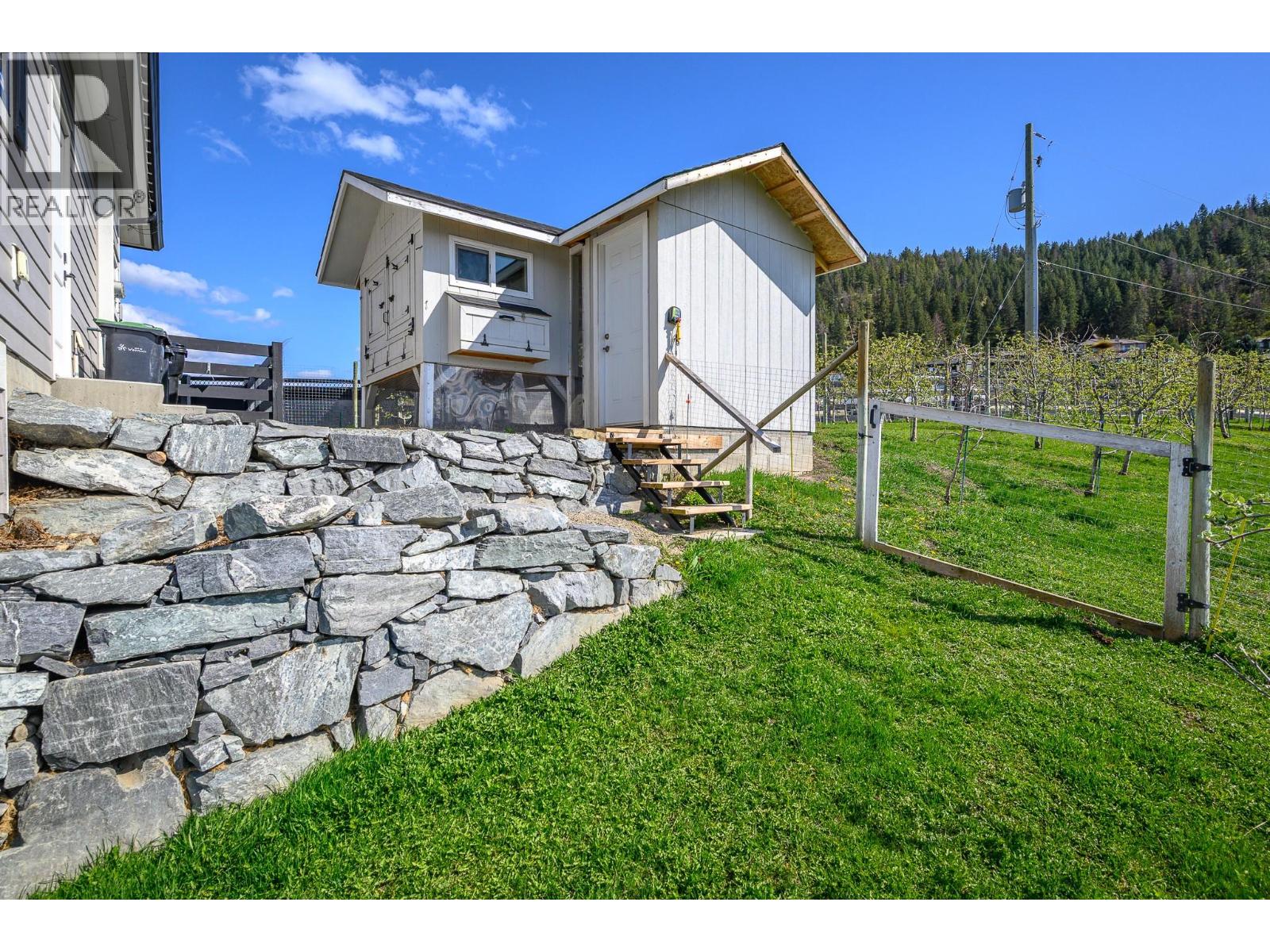 8000 Bench Row Road, Vernon, British Columbia  V1H 1H3 - Photo 86 - 10384171