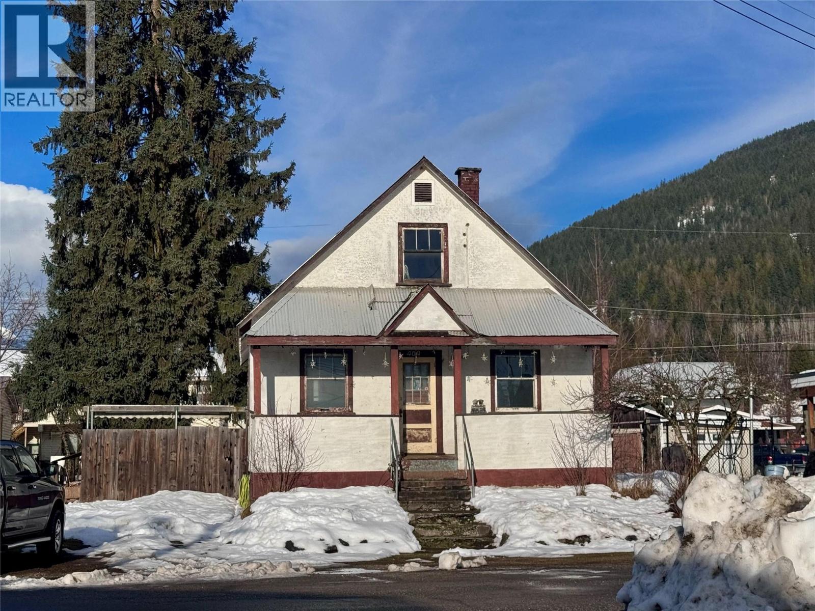 409 Taylor Street, Revelstoke, British Columbia