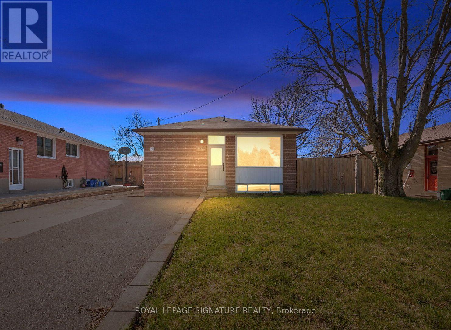 1003 WARDMAN CRESCENT, Whitby, Ontario