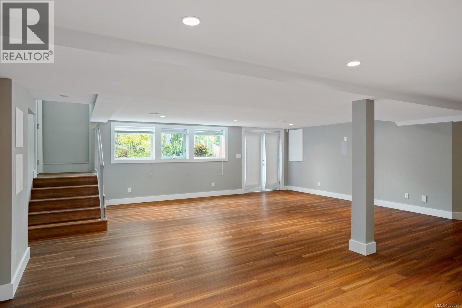 2835 Lincoln Rd, Oak Bay, British Columbia  V8R 6A8 - Photo 54 - 1033326