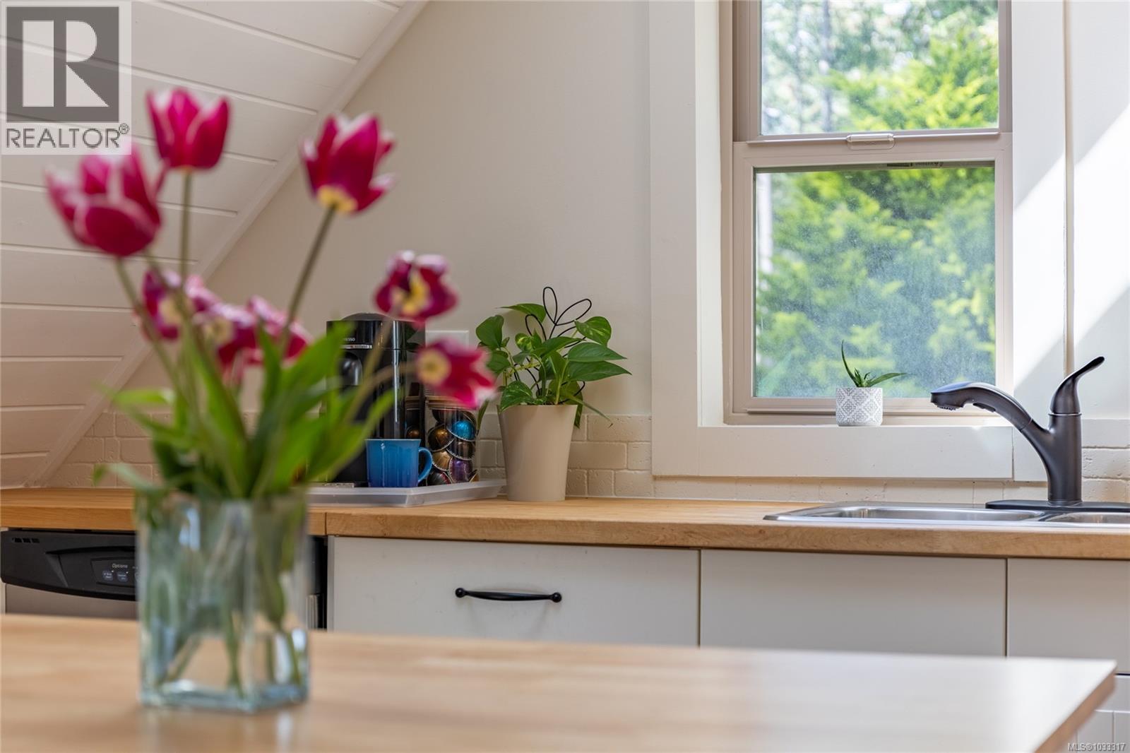 4810 Cannon Cres, Pender Island, British Columbia  V0N 2M2 - Photo 17 - 1033317