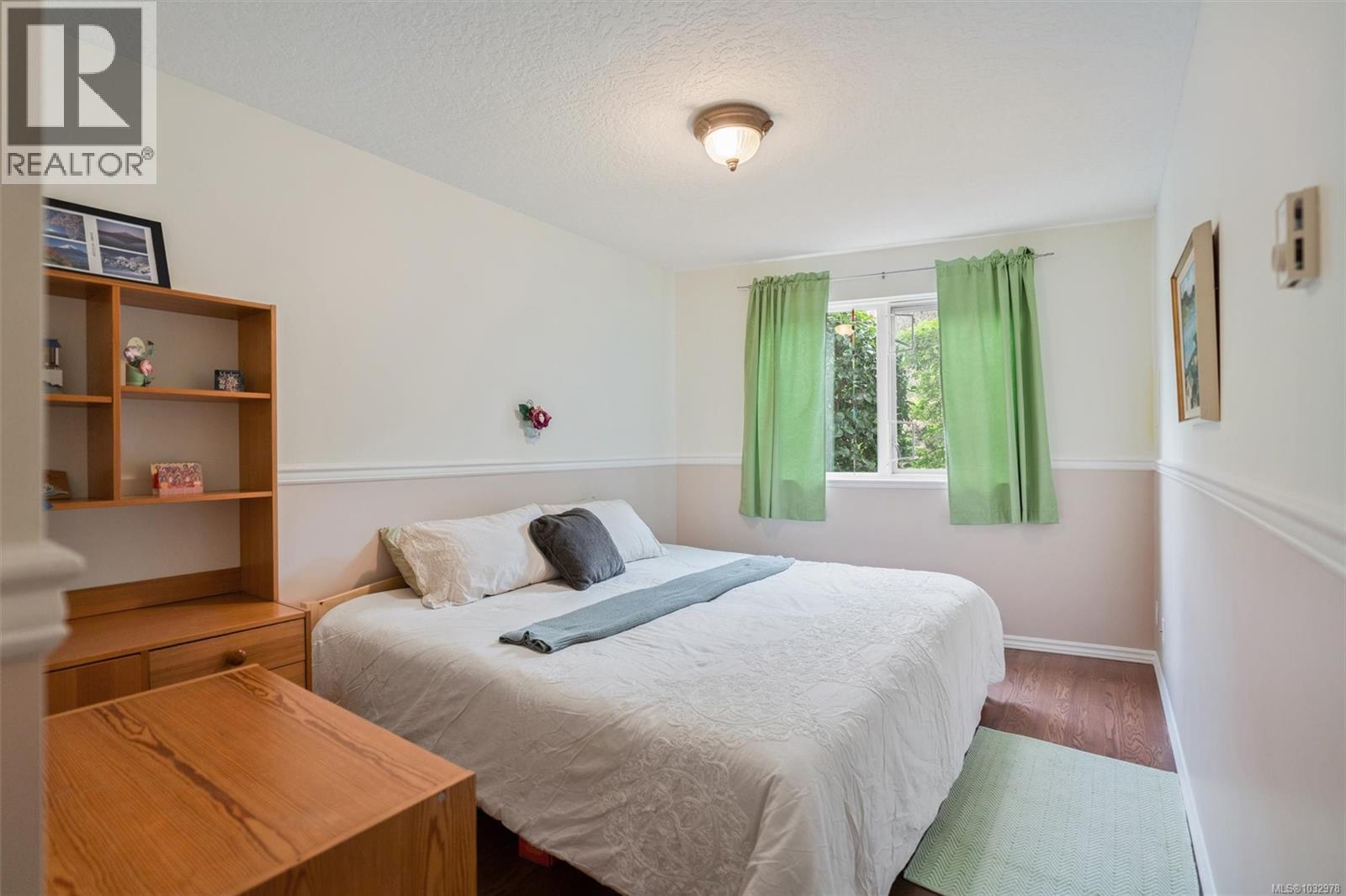 102 936 Fairfield Rd, Victoria, British Columbia  V8V 3A4 - Photo 18 - 1032978