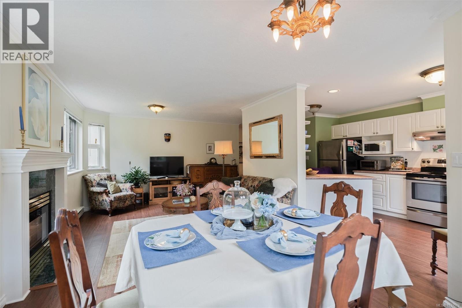 102 936 Fairfield Rd, Victoria, British Columbia  V8V 3A4 - Photo 6 - 1032978