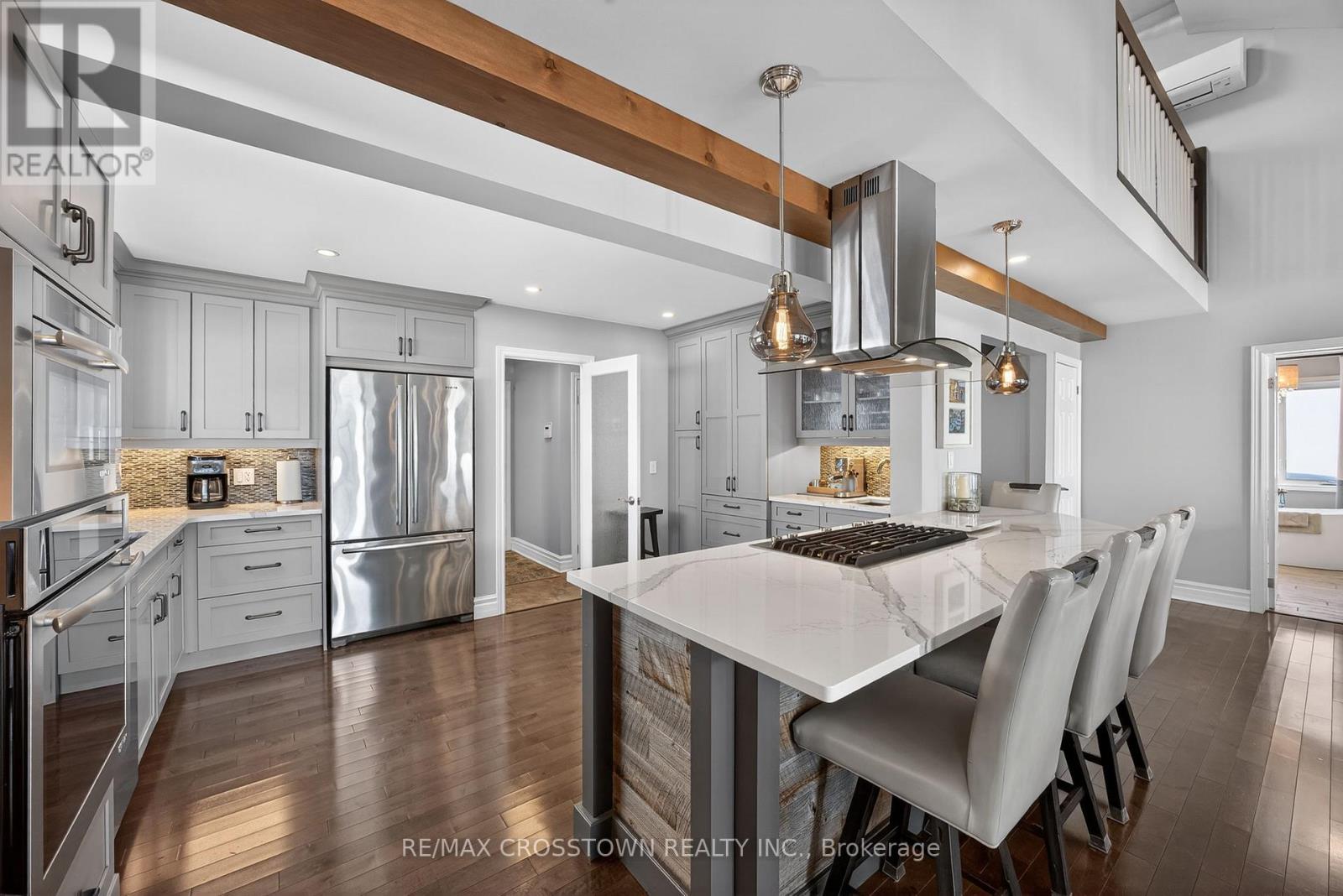 167 Lakeshore Road W, Oro-Medonte, Ontario  L0L 2E0 - Photo 12 - S12726808