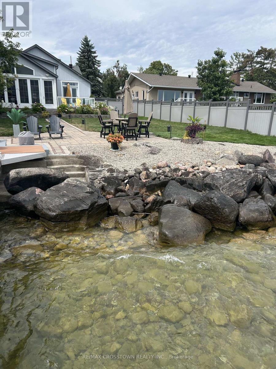 167 Lakeshore Road W, Oro-Medonte, Ontario  L0L 2E0 - Photo 42 - S12726808