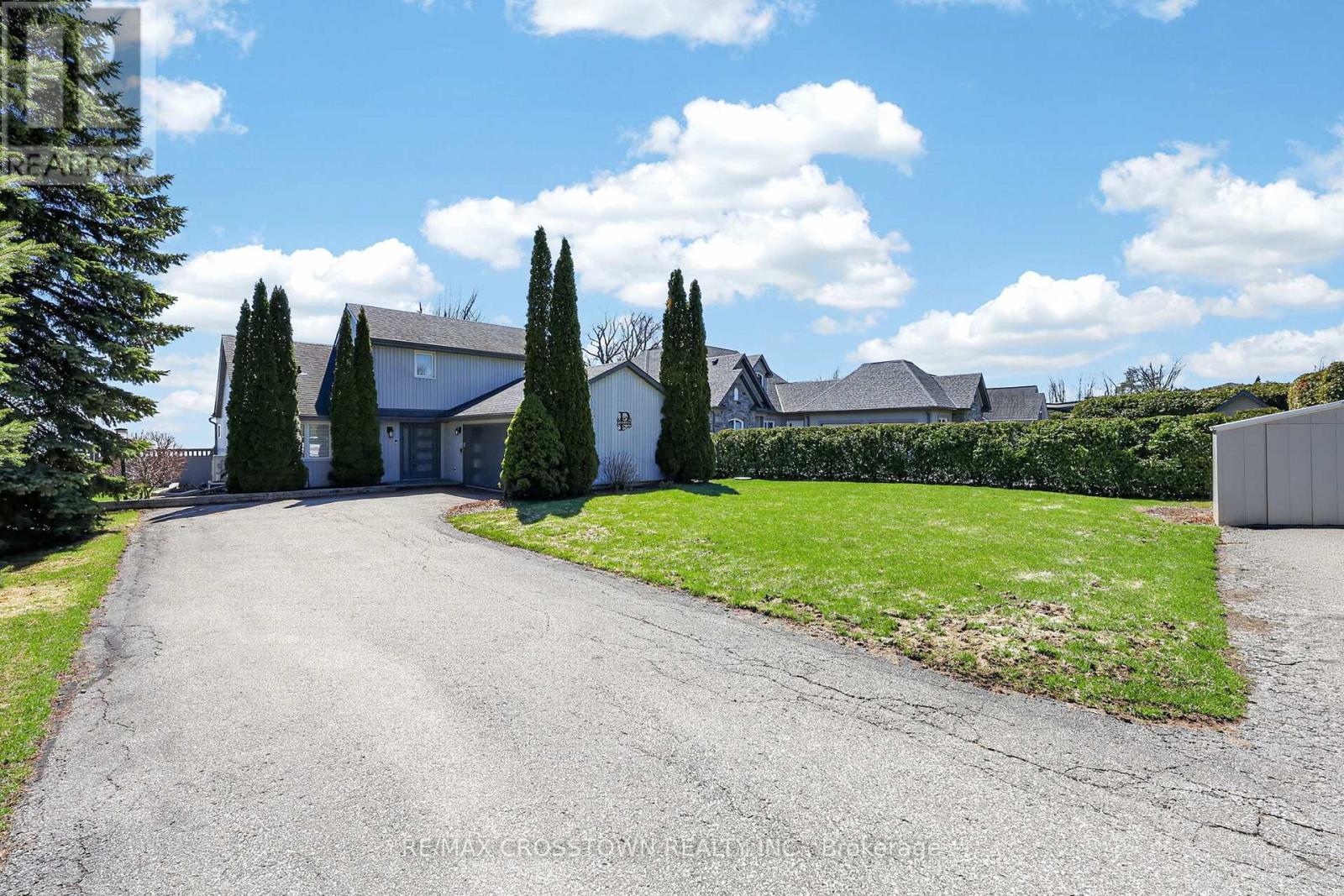 167 Lakeshore Road W, Oro-Medonte, Ontario  L0L 2E0 - Photo 4 - S12726808