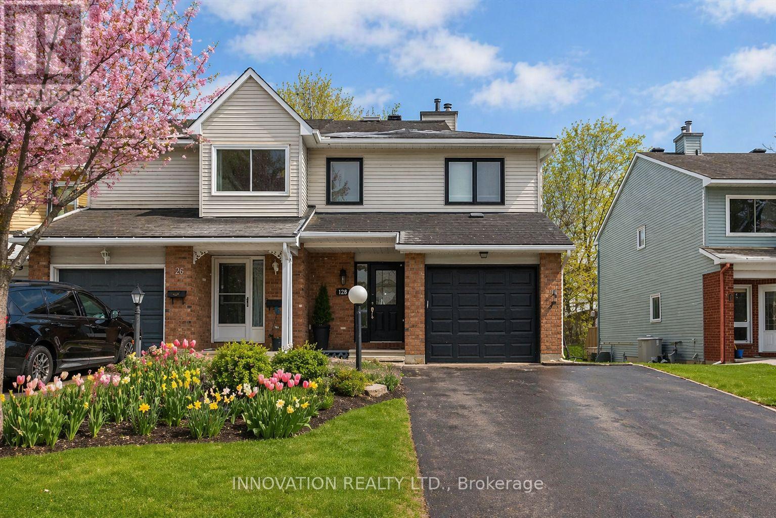 128 PICKWICK DRIVE, Ottawa, Ontario