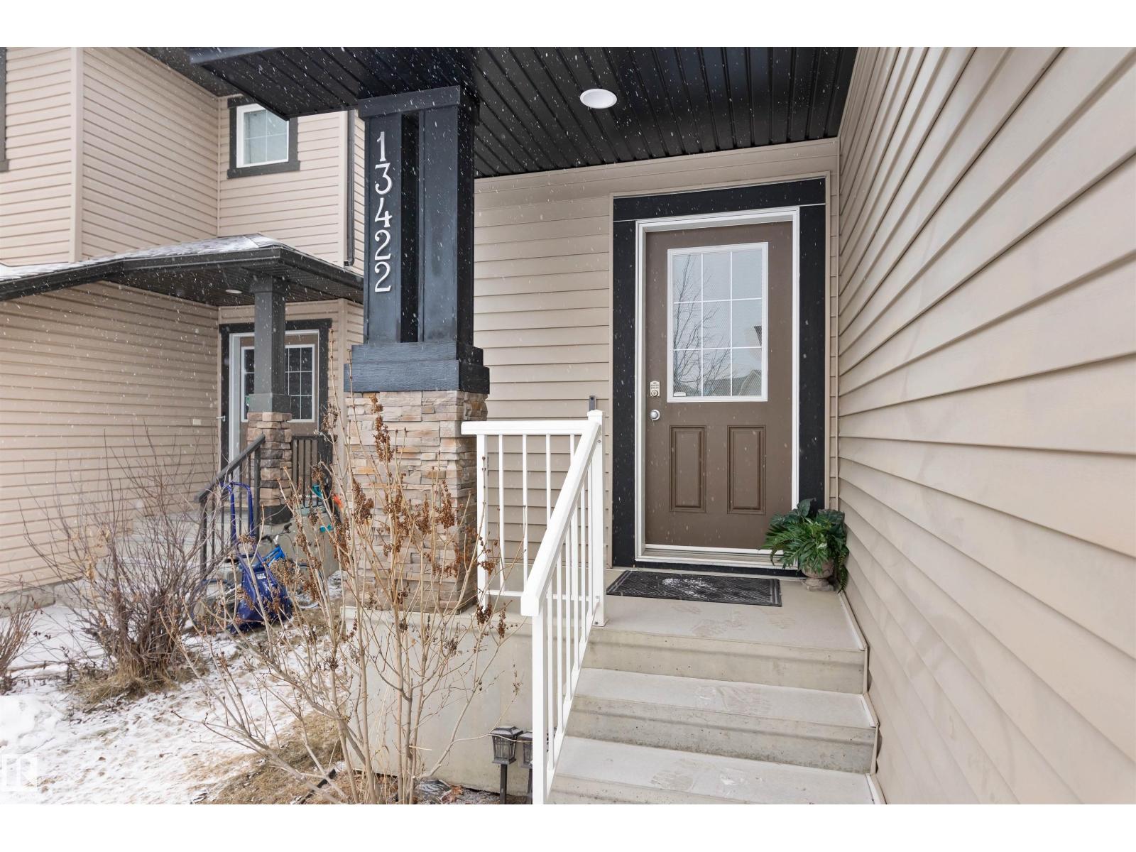 13422 166 Av Nw, Edmonton, Alberta  T6V 0G6 - Photo 2 - E4478996