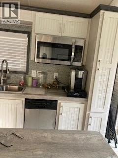 14 Regional Park Road, Wakaw Lake, Saskatchewan  S0K 4P0 - Photo 6 - SK033703