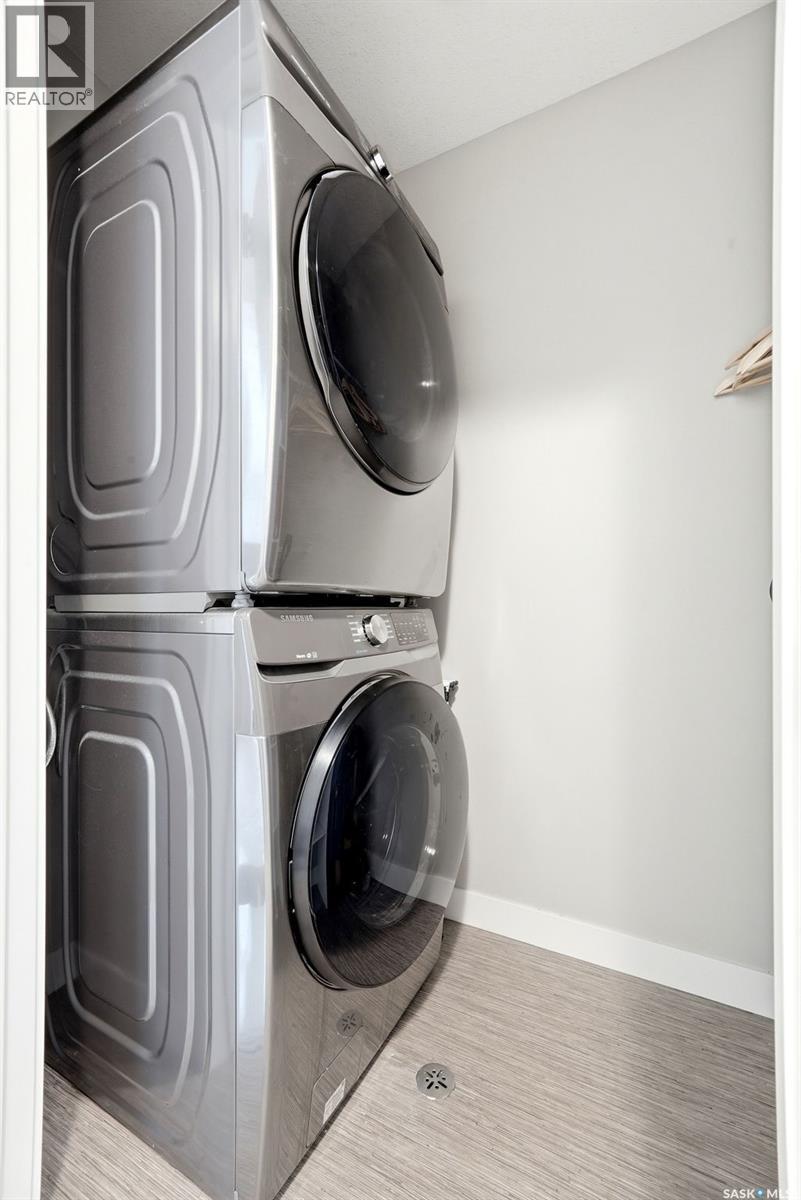 4371 James Hill Road, Regina, Saskatchewan  S4W 0L4 - Photo 24 - SK033774