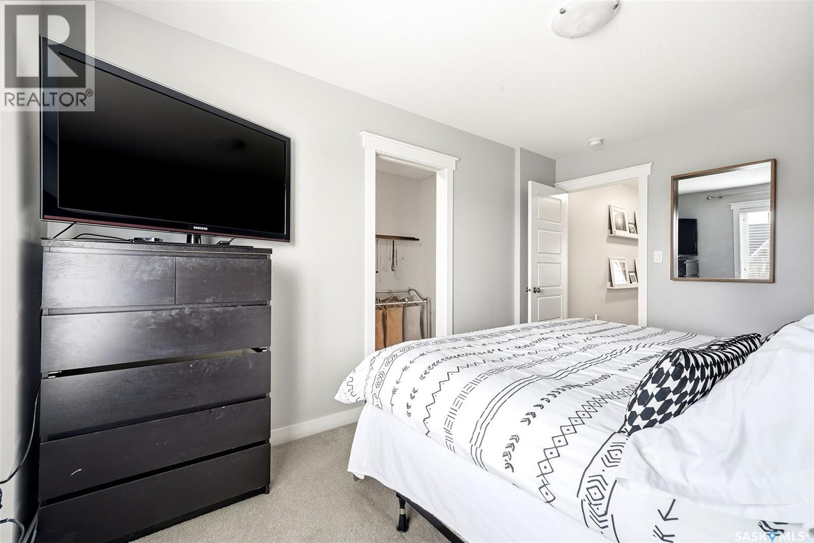 4371 James Hill Road, Regina, Saskatchewan  S4W 0L4 - Photo 18 - SK033774