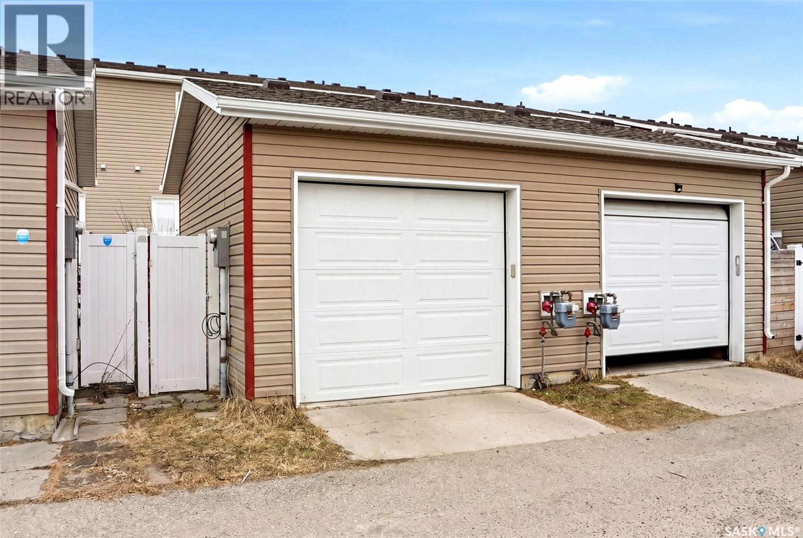 4371 James Hill Road, Regina, Saskatchewan  S4W 0L4 - Photo 34 - SK033774