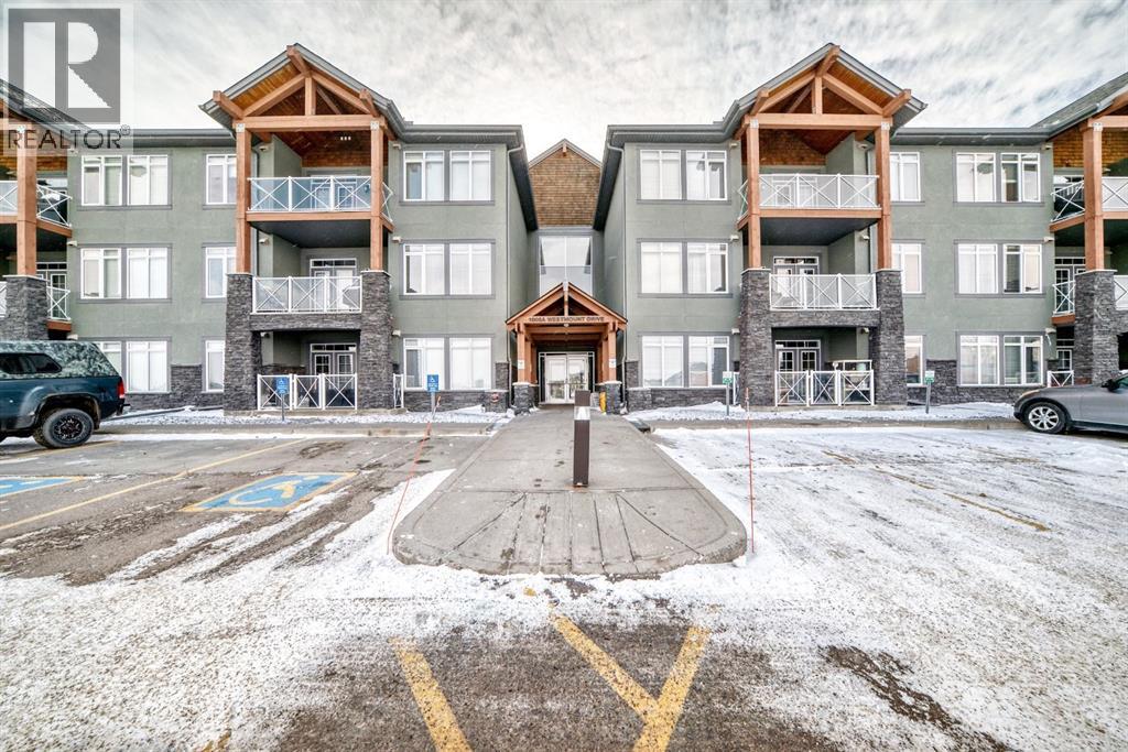 107, 1005a Westmount Drive, Strathmore, Alberta  T1P 0C3 - Photo 1 - A2288448