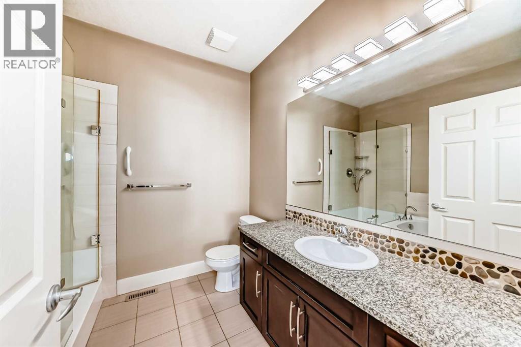 520 Rocky Vista Gardens Nw, Calgary, Alberta  T3G 0B7 - Photo 25 - A2297571