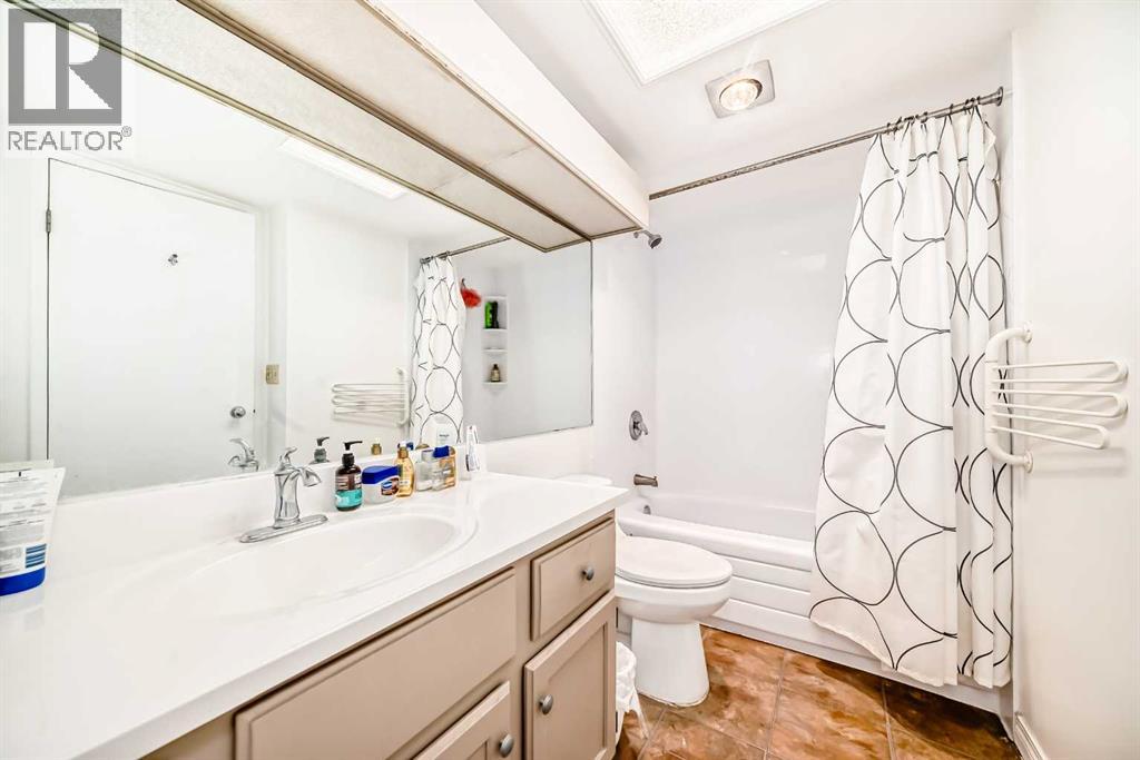 206, 3717 42 Street NW, Calgary, Alberta  T3A 2W2 - Photo 19 - A2297788