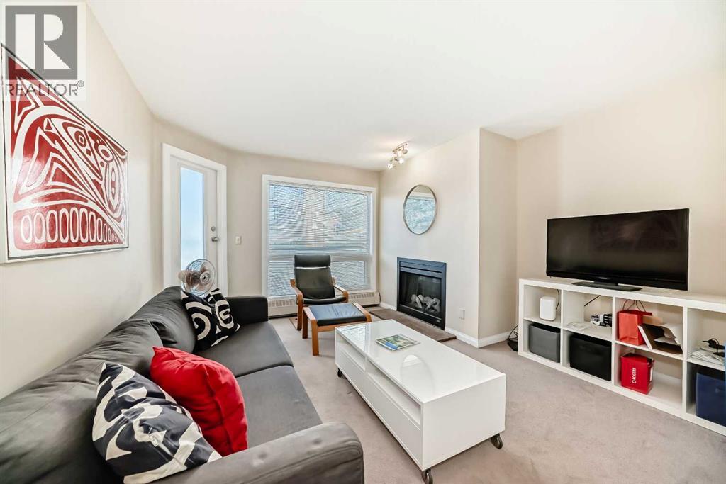206, 3717 42 Street NW, Calgary, Alberta  T3A 2W2 - Photo 9 - A2297788