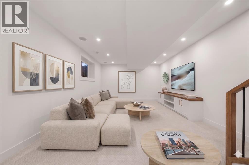 5104 21 Avenue Nw, Calgary, Alberta  T3B 0X4 - Photo 5 - A2301865