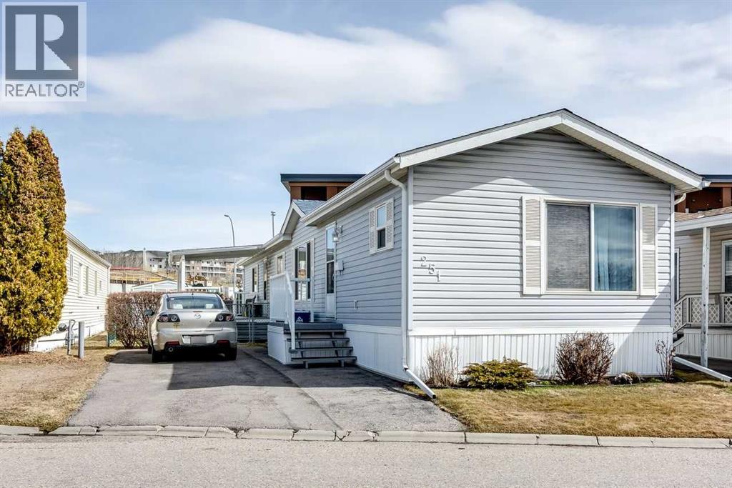 251, 99 Arbour Lake Road Nw, Calgary, Alberta  T3G 4E4 - Photo 1 - A2302202