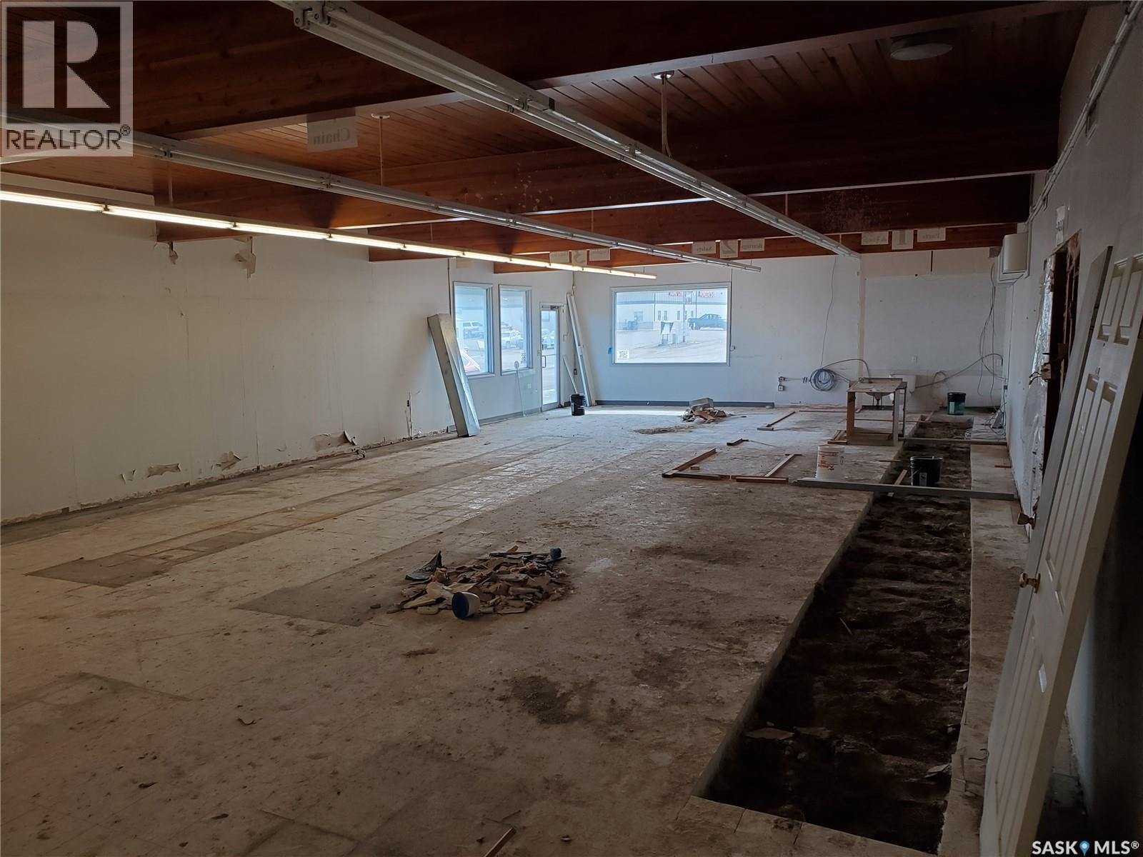 102 Railway Avenue N, Cabri, Saskatchewan  S0N 0J0 - Photo 14 - SK033800