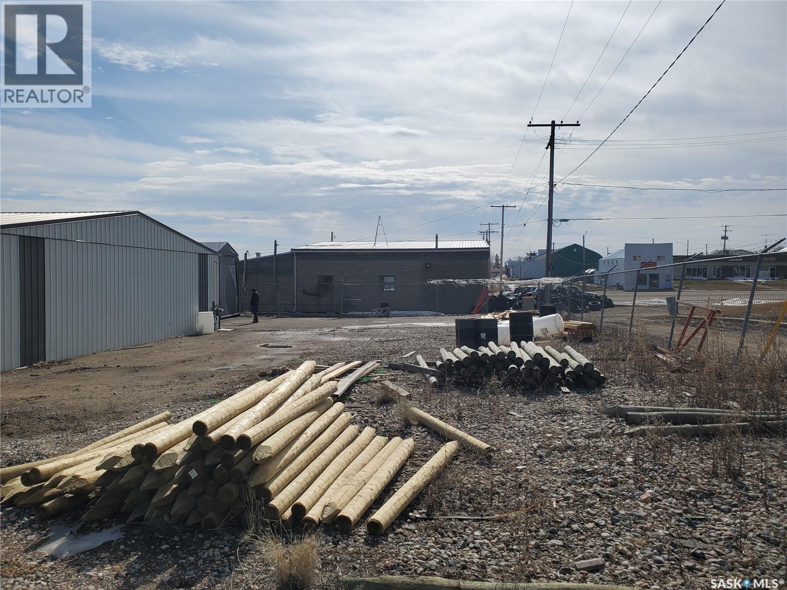 102 Railway Avenue N, Cabri, Saskatchewan  S0N 0J0 - Photo 23 - SK033800