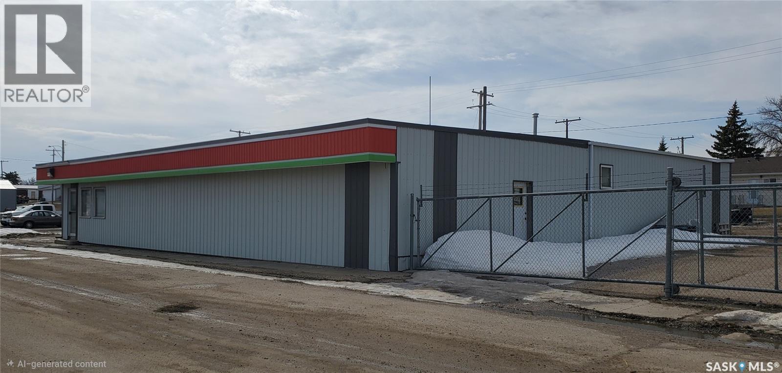 102 Railway Avenue N, Cabri, Saskatchewan  S0N 0J0 - Photo 3 - SK033800