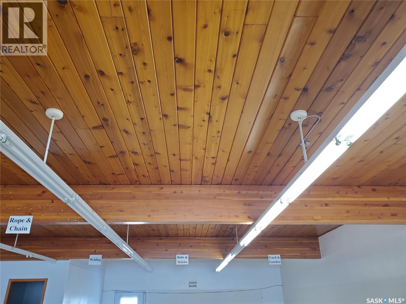 102 Railway Avenue N, Cabri, Saskatchewan  S0N 0J0 - Photo 7 - SK033800