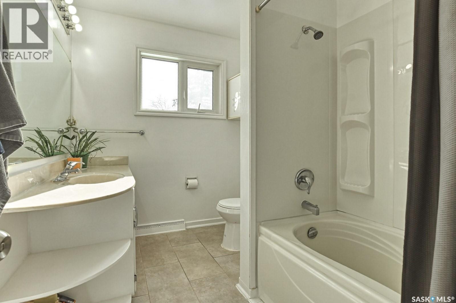 1321 Jubilee Avenue, Regina, Saskatchewan  S4S 3S8 - Photo 14 - SK033731