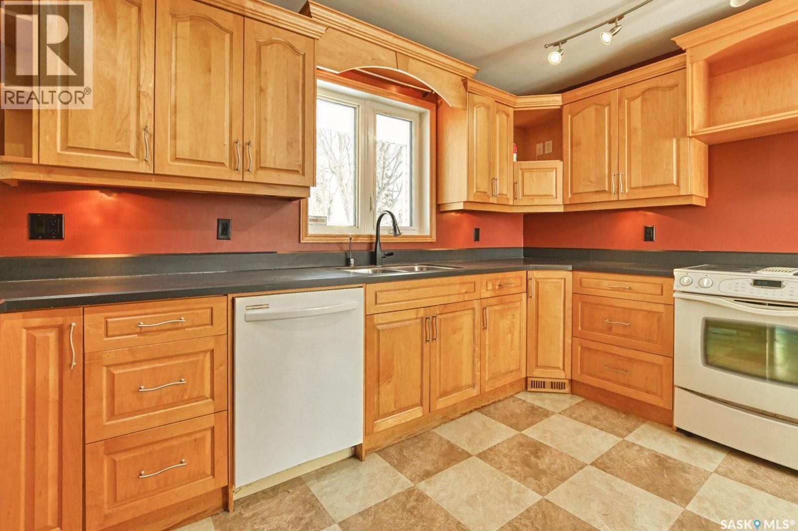 1321 Jubilee Avenue, Regina, Saskatchewan  S4S 3S8 - Photo 8 - SK033731