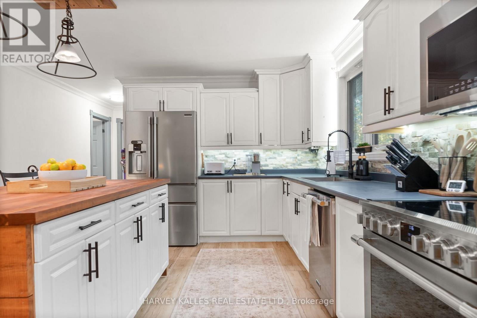 12130 Loyalist Parkway, Prince Edward County, Ontario  K0K 2T0 - Photo 26 - X12491884