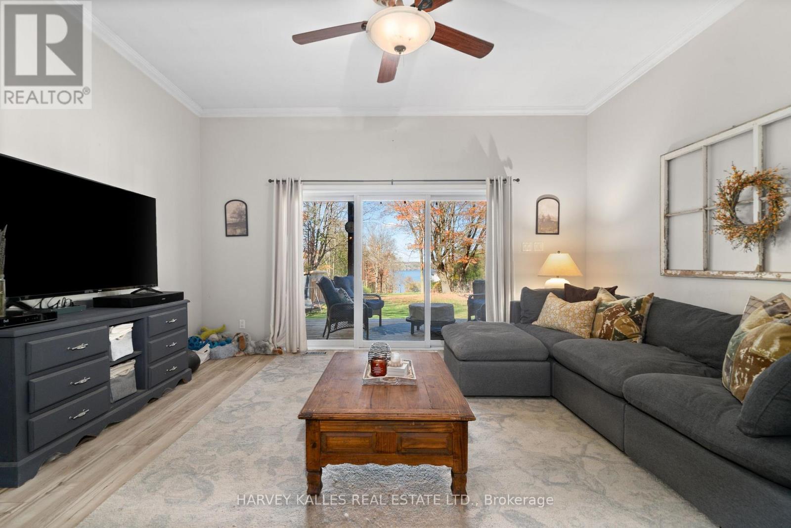 12130 Loyalist Parkway, Prince Edward County, Ontario  K0K 2T0 - Photo 9 - X12491884