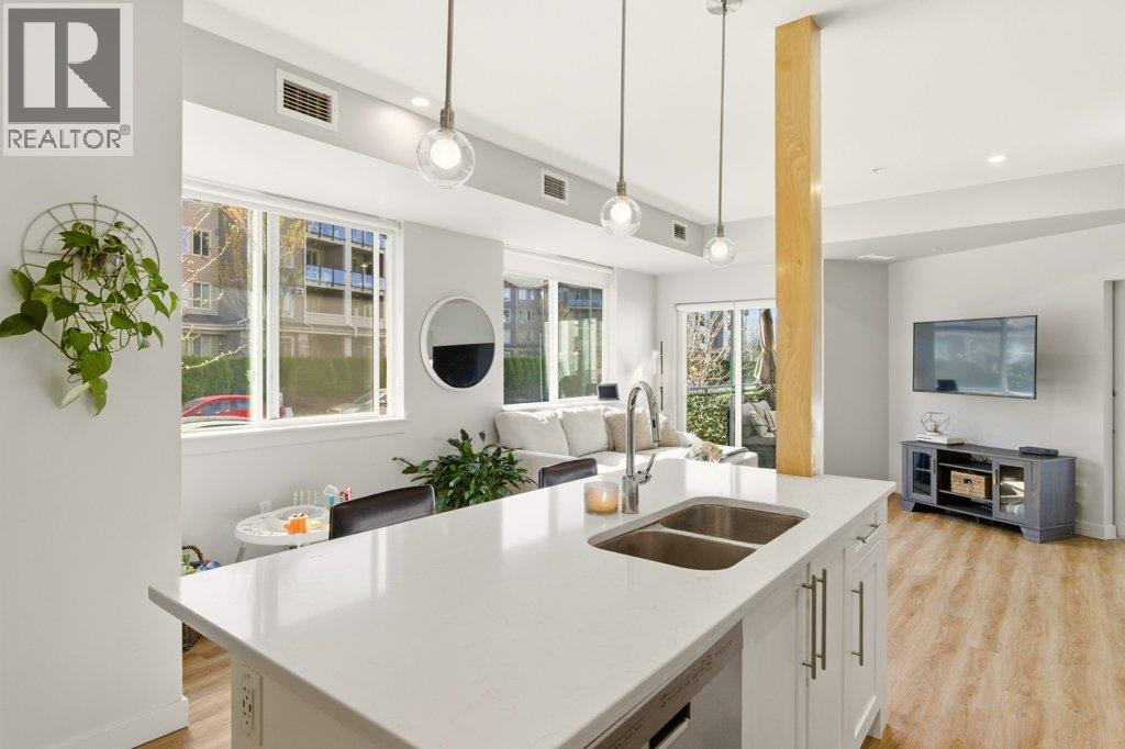3638 Mission Springs Drive Unit# 101, Kelowna, British Columbia  V1W 0B3 - Photo 3 - 10384534