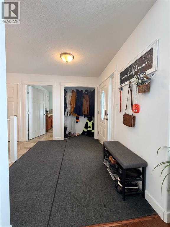 9926 110 Street, La Crete, Alberta  T0H 2H0 - Photo 7 - A2291529