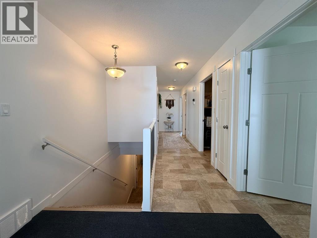 9926 110 Street, La Crete, Alberta  T0H 2H0 - Photo 8 - A2291529