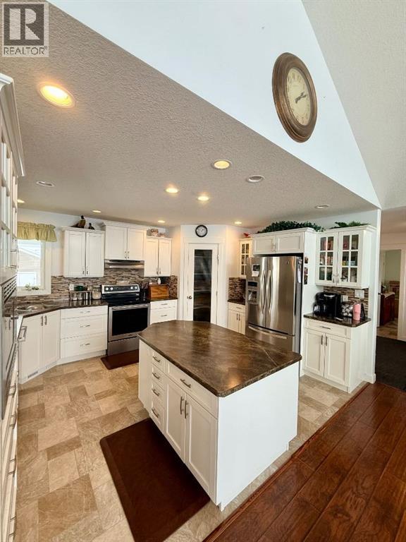 9926 110 Street, La Crete, Alberta  T0H 2H0 - Photo 16 - A2291529