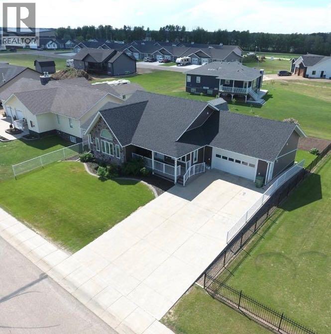 9926 110 Street, La Crete, Alberta  T0H 2H0 - Photo 3 - A2291529